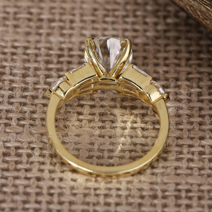 oval ring