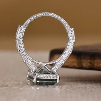 emerald ring