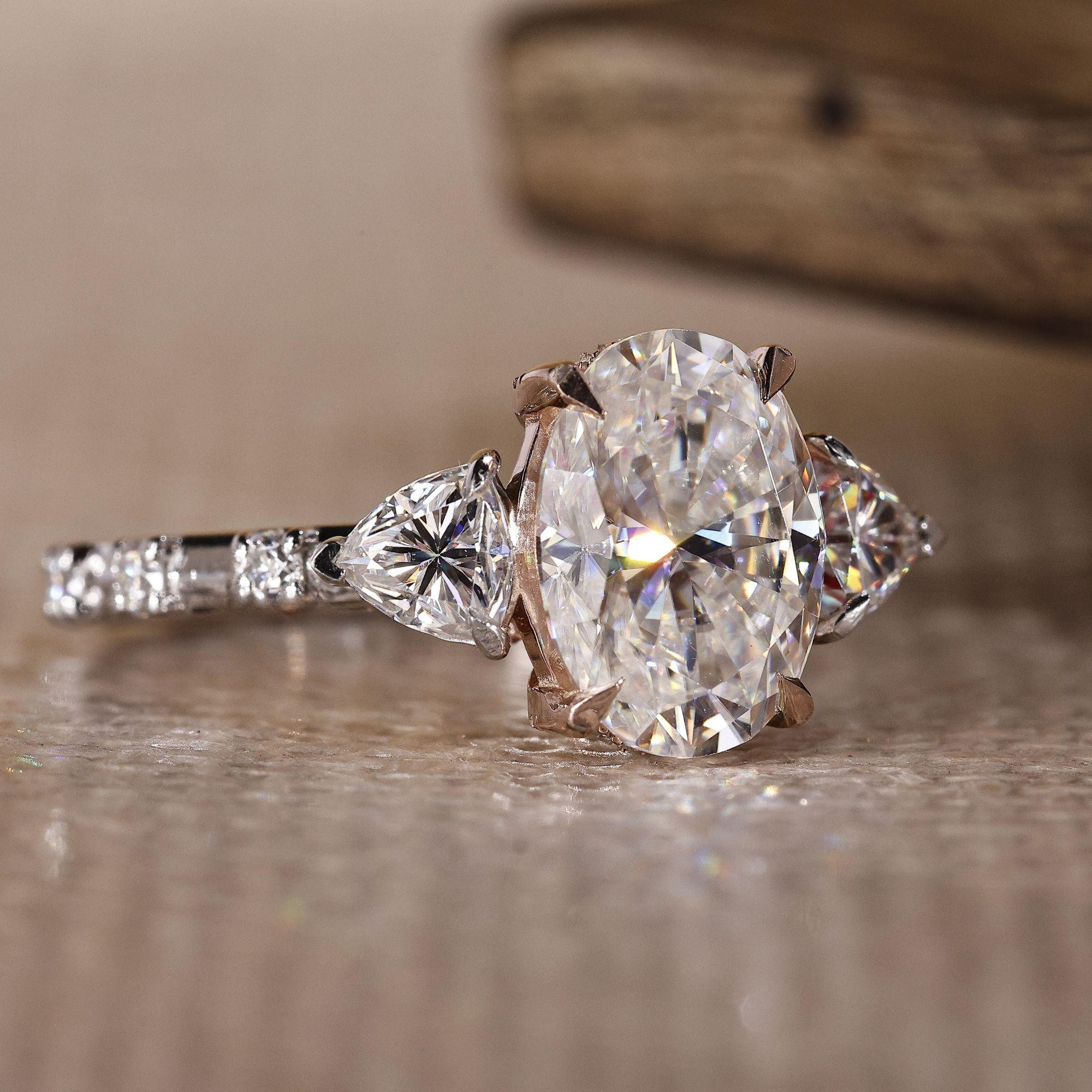 oval ring