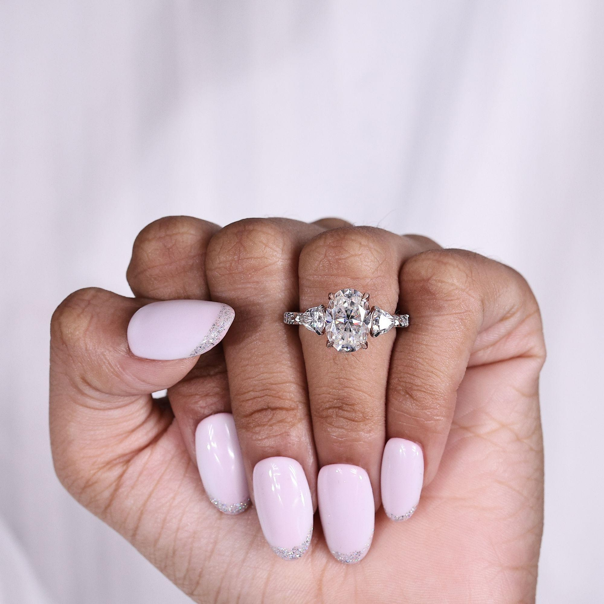 oval ring