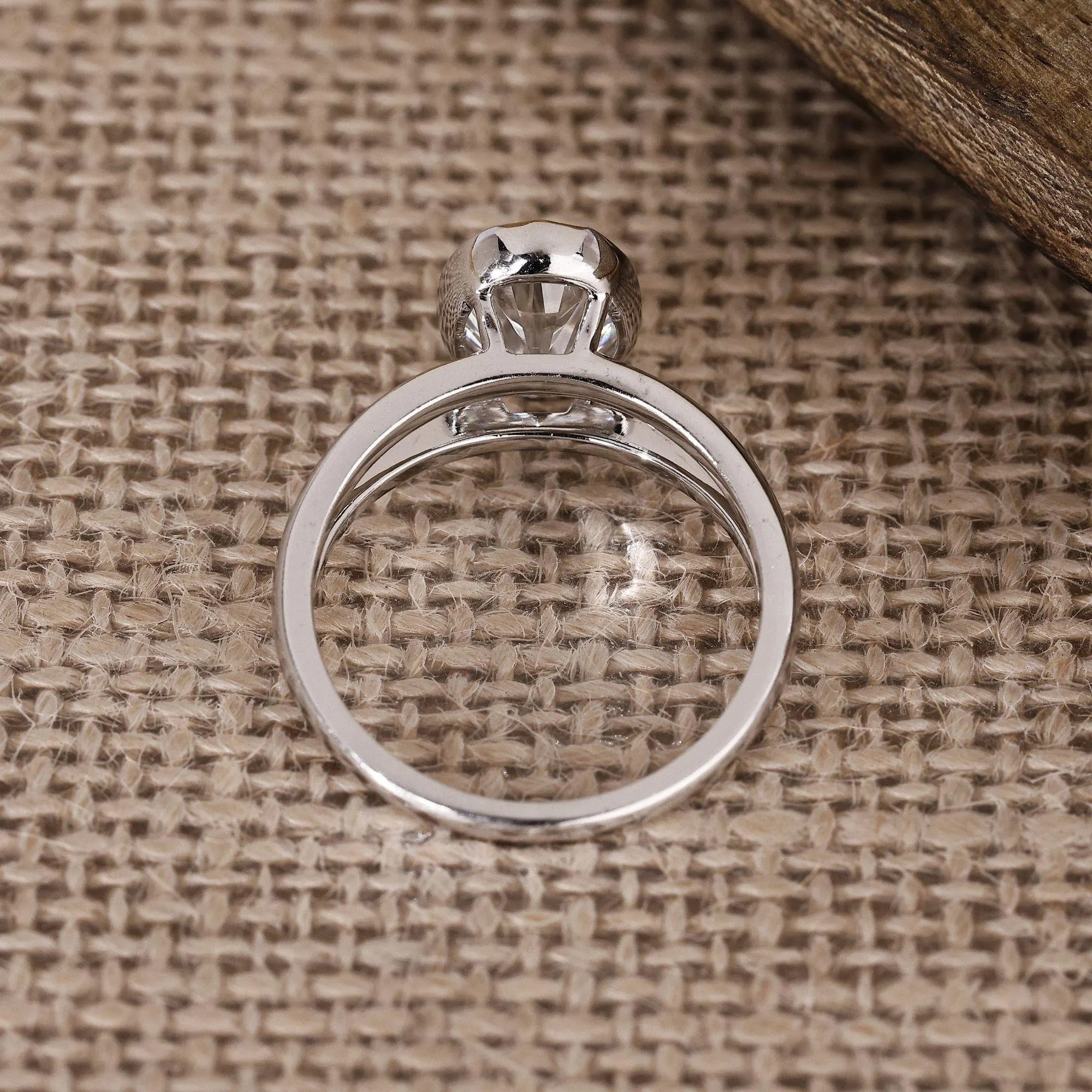 oval ring