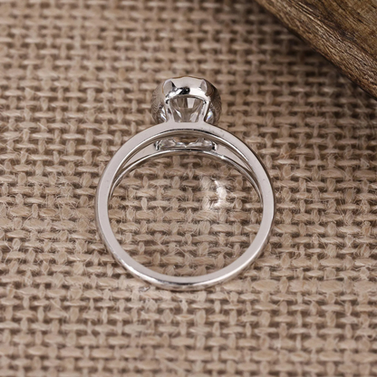 oval ring
