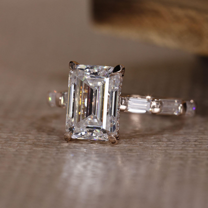 emerald ring