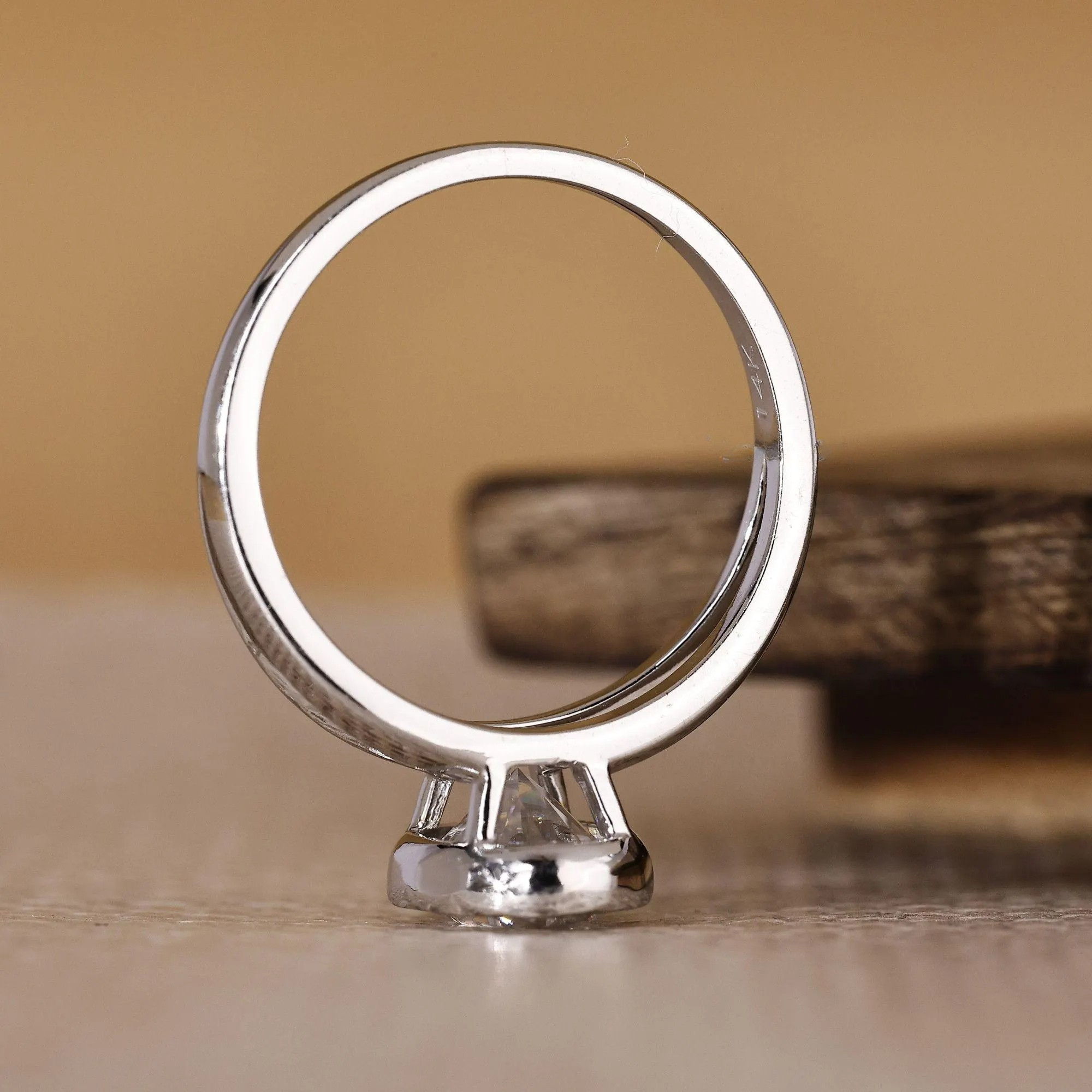 oval ring