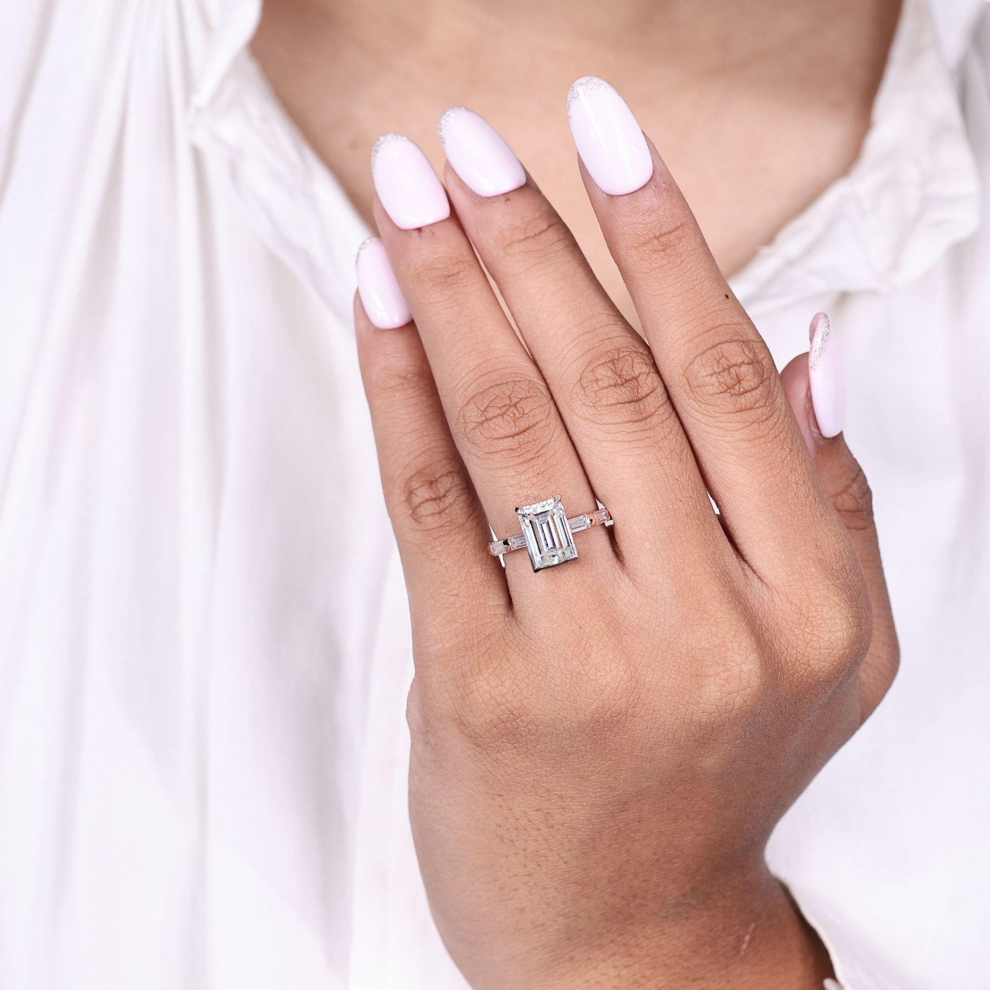 emerald ring