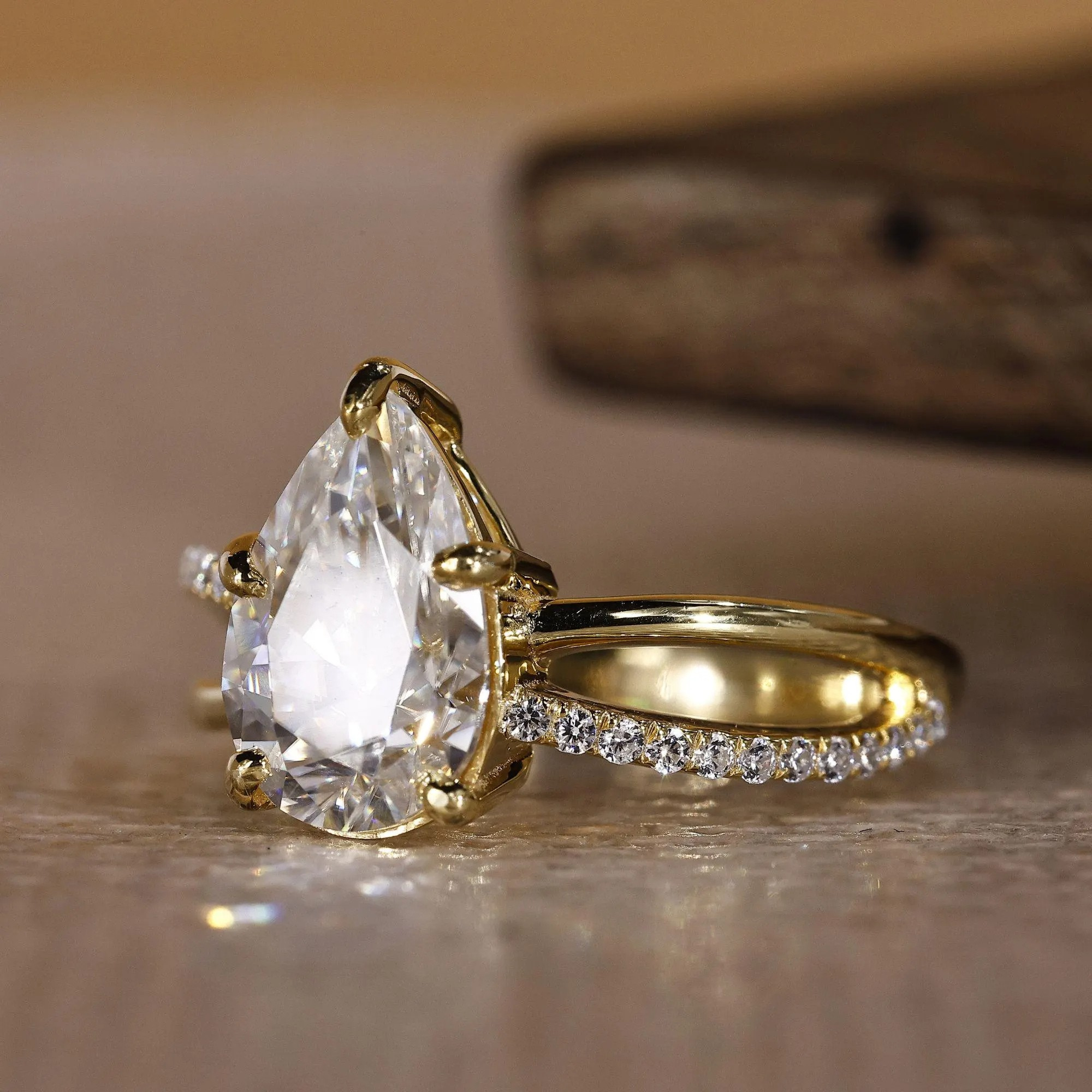 pear ring