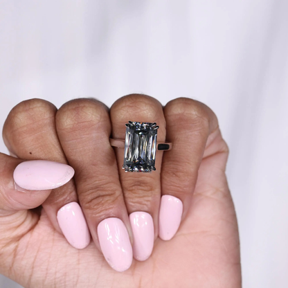 emerald ring