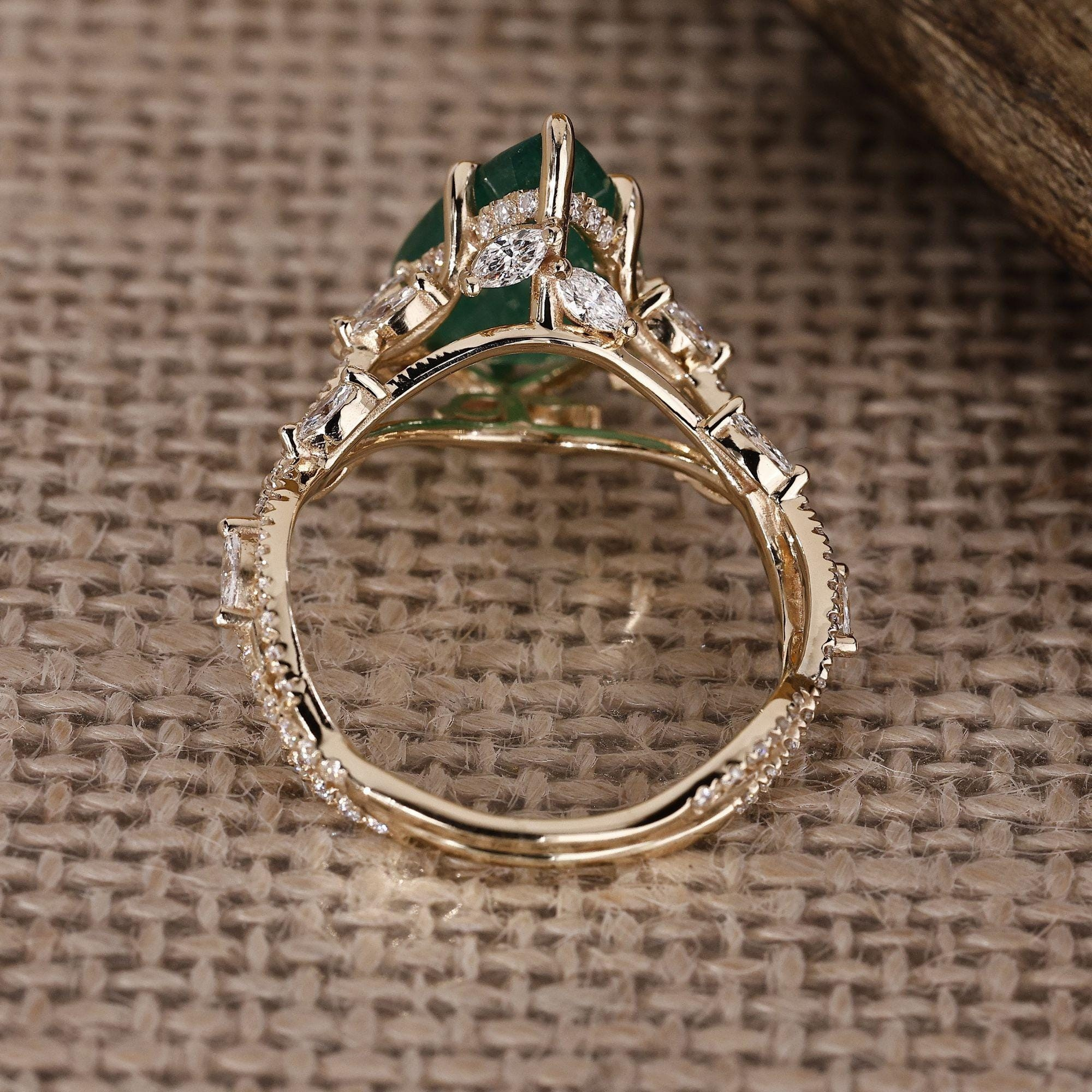 pear ring