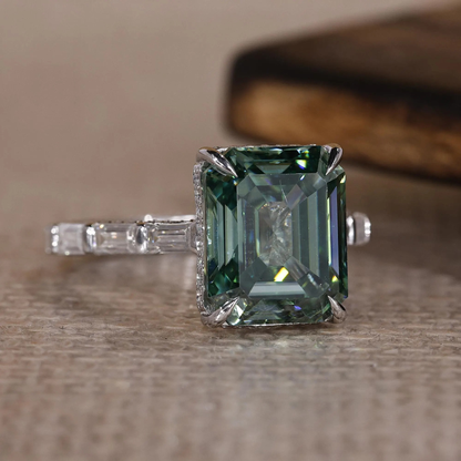 emerald ring