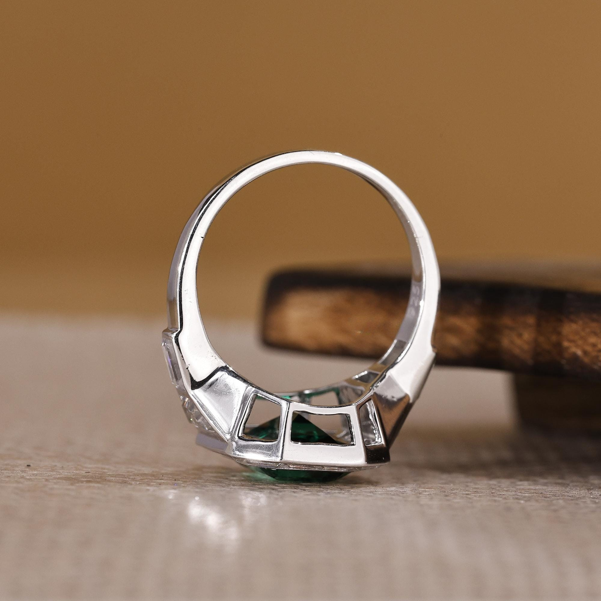emerald ring