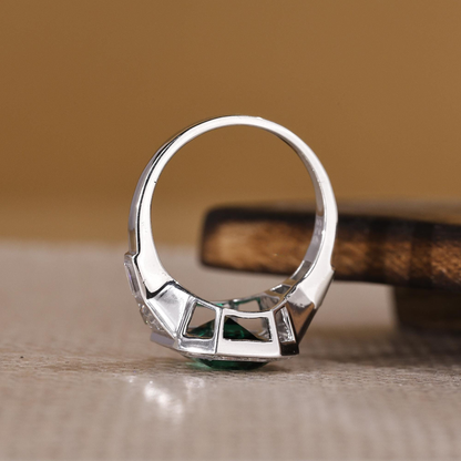 emerald ring