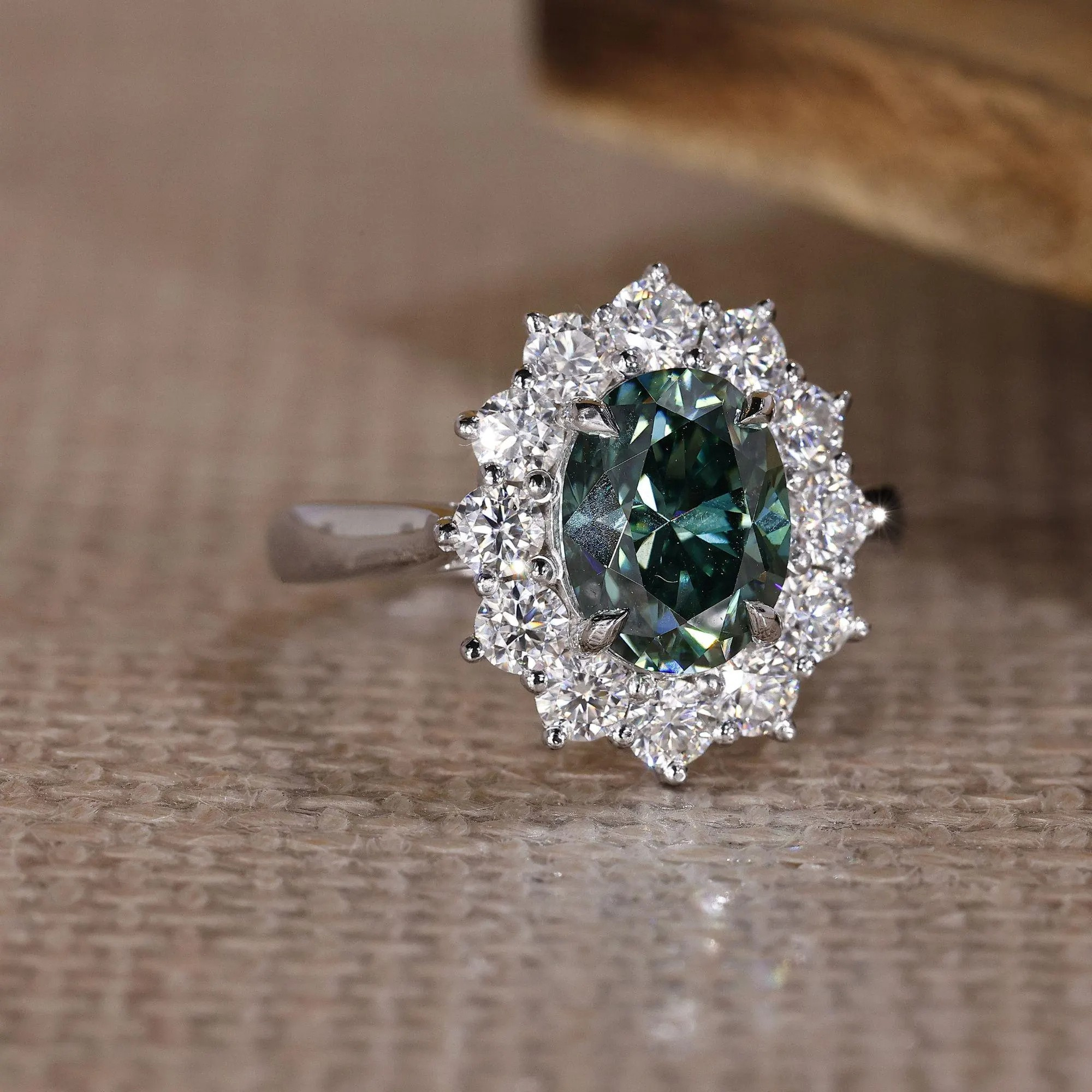 oval ring
