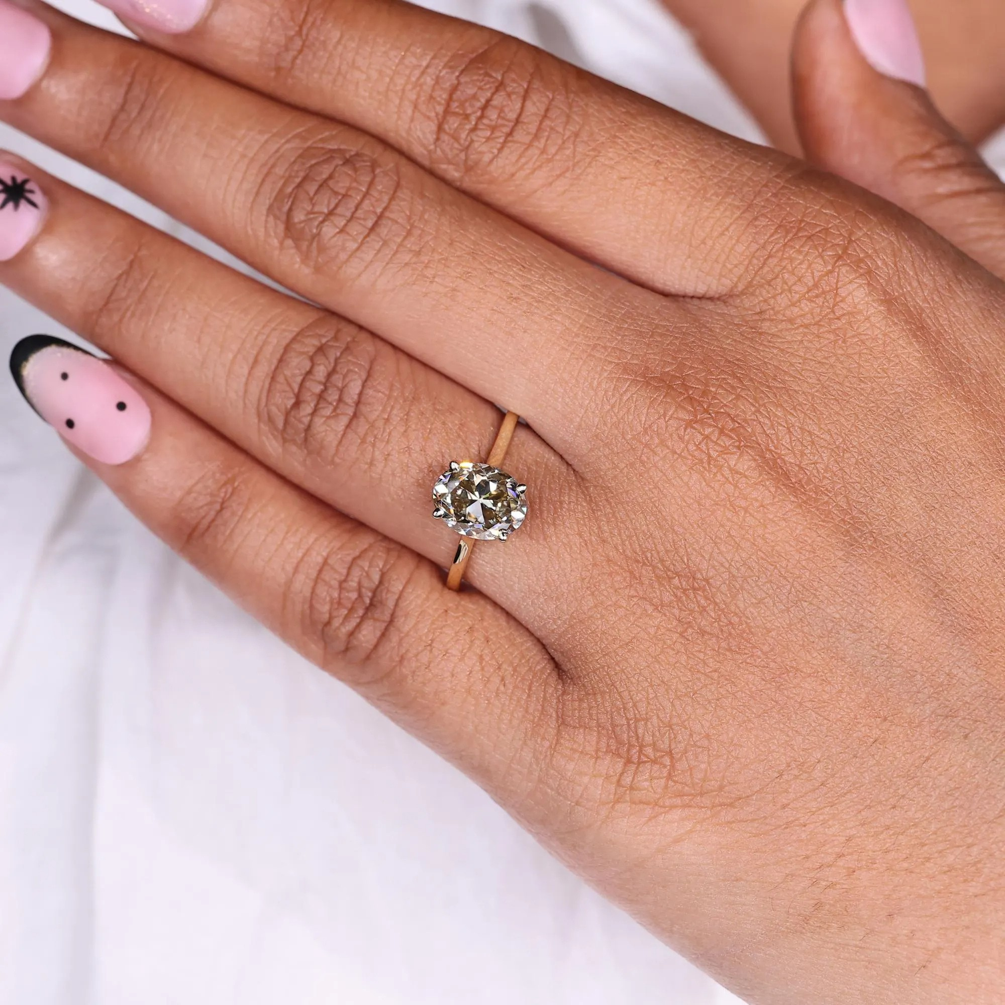 oval ring