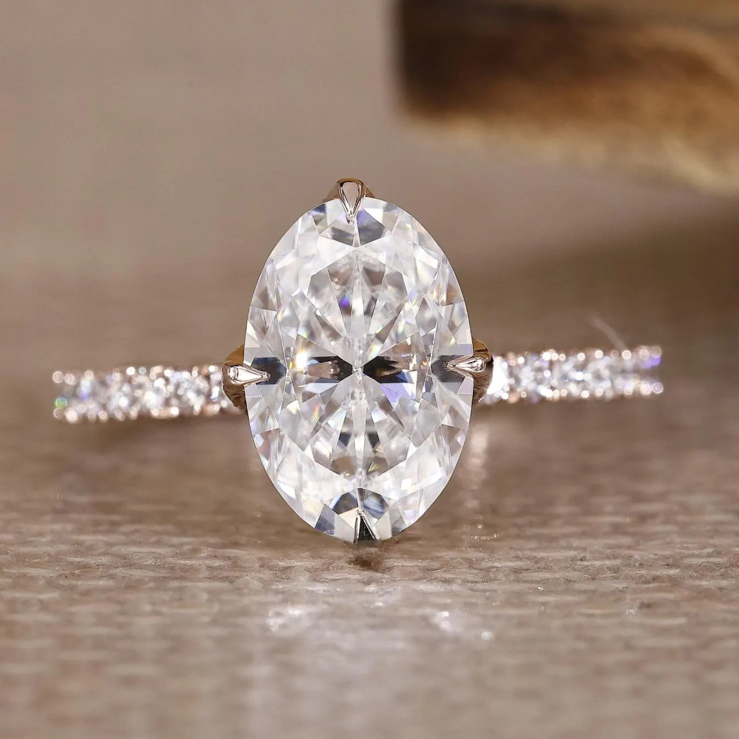 oval ring