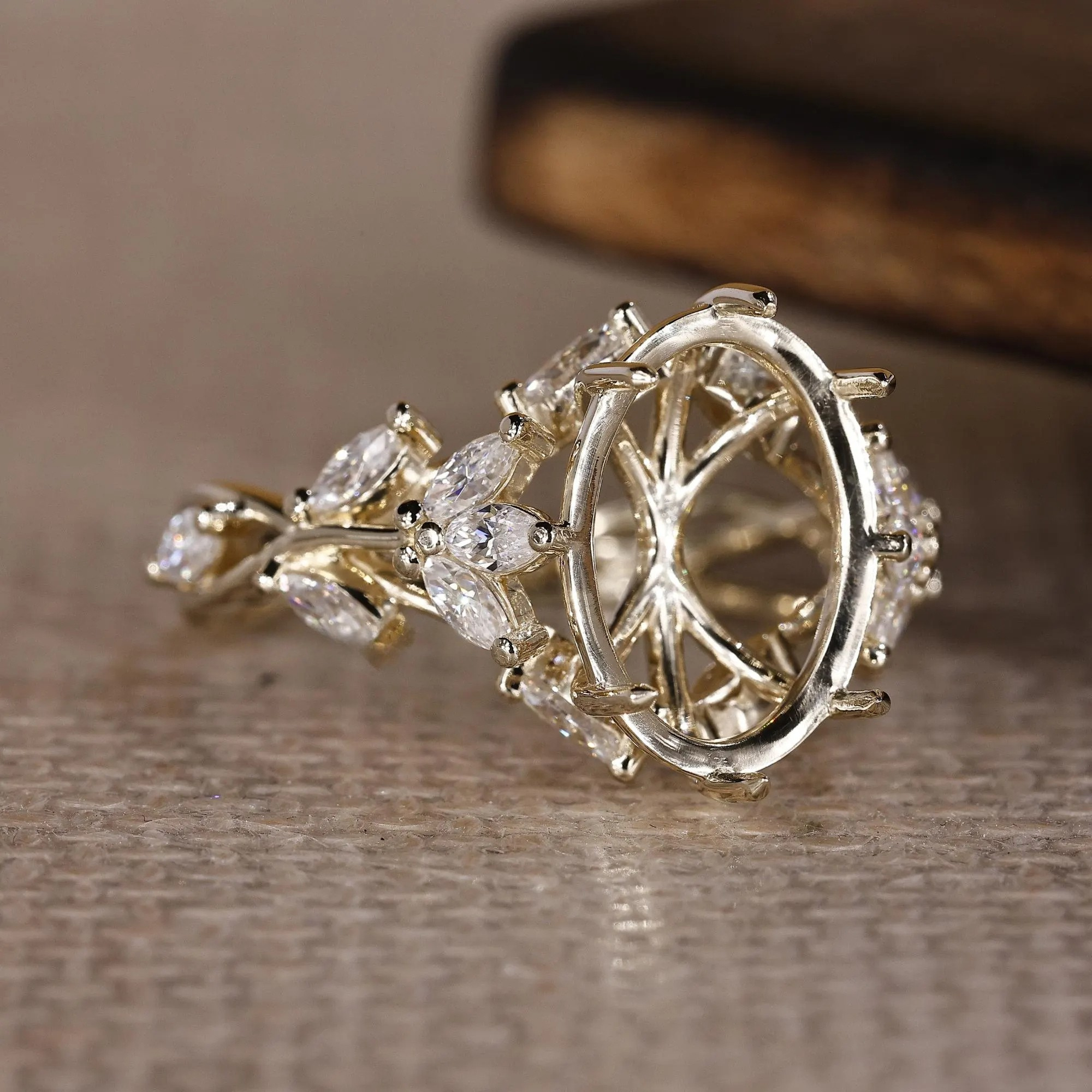 oval ring