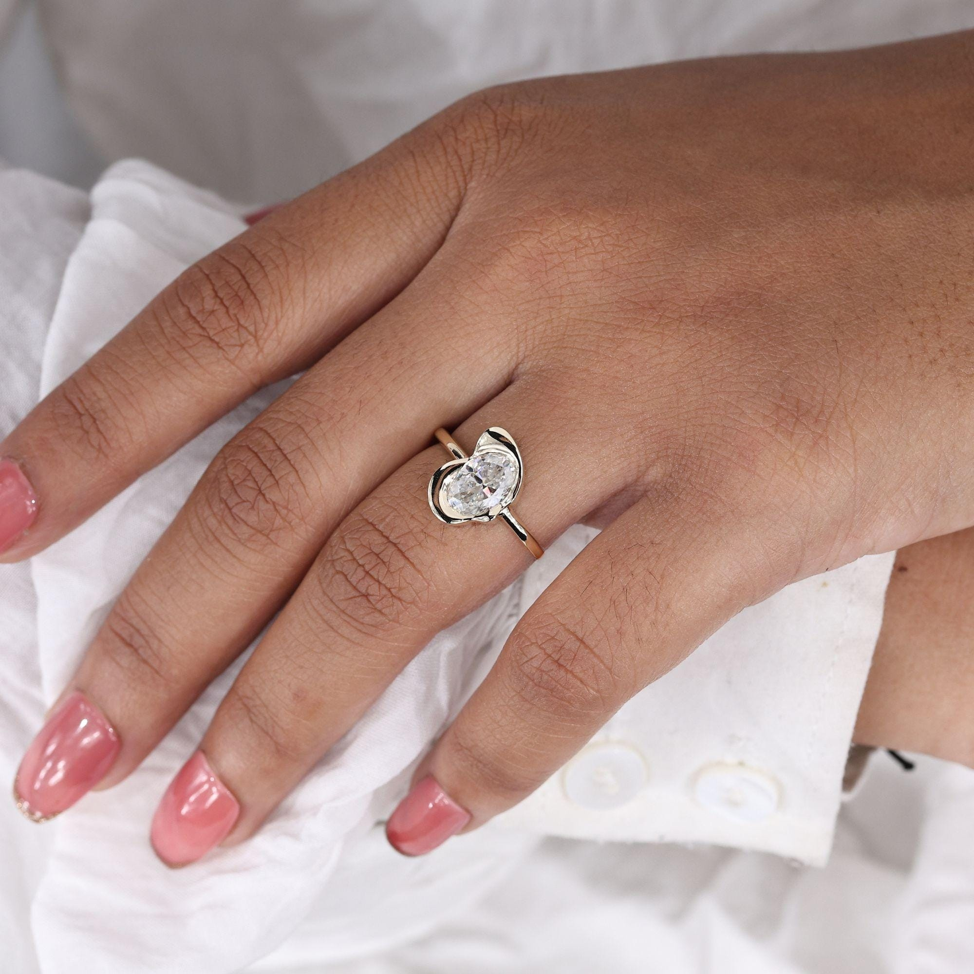 oval ring
