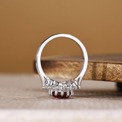 oval ring