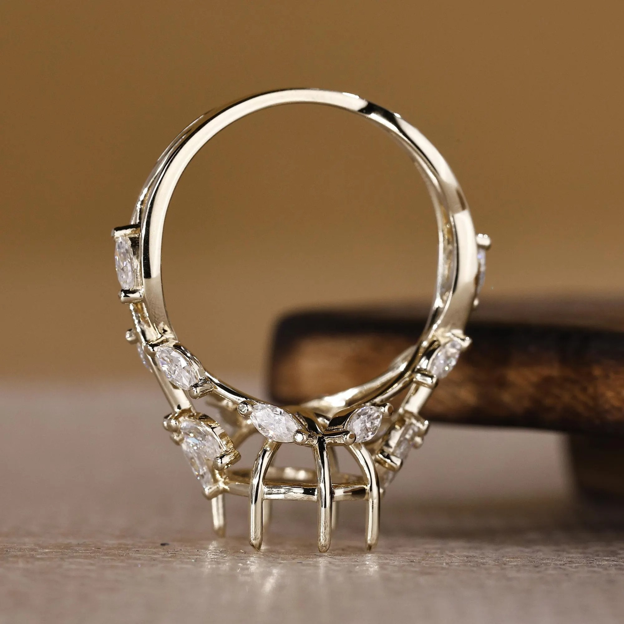 oval ring