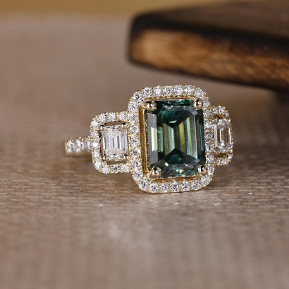 emerald ring