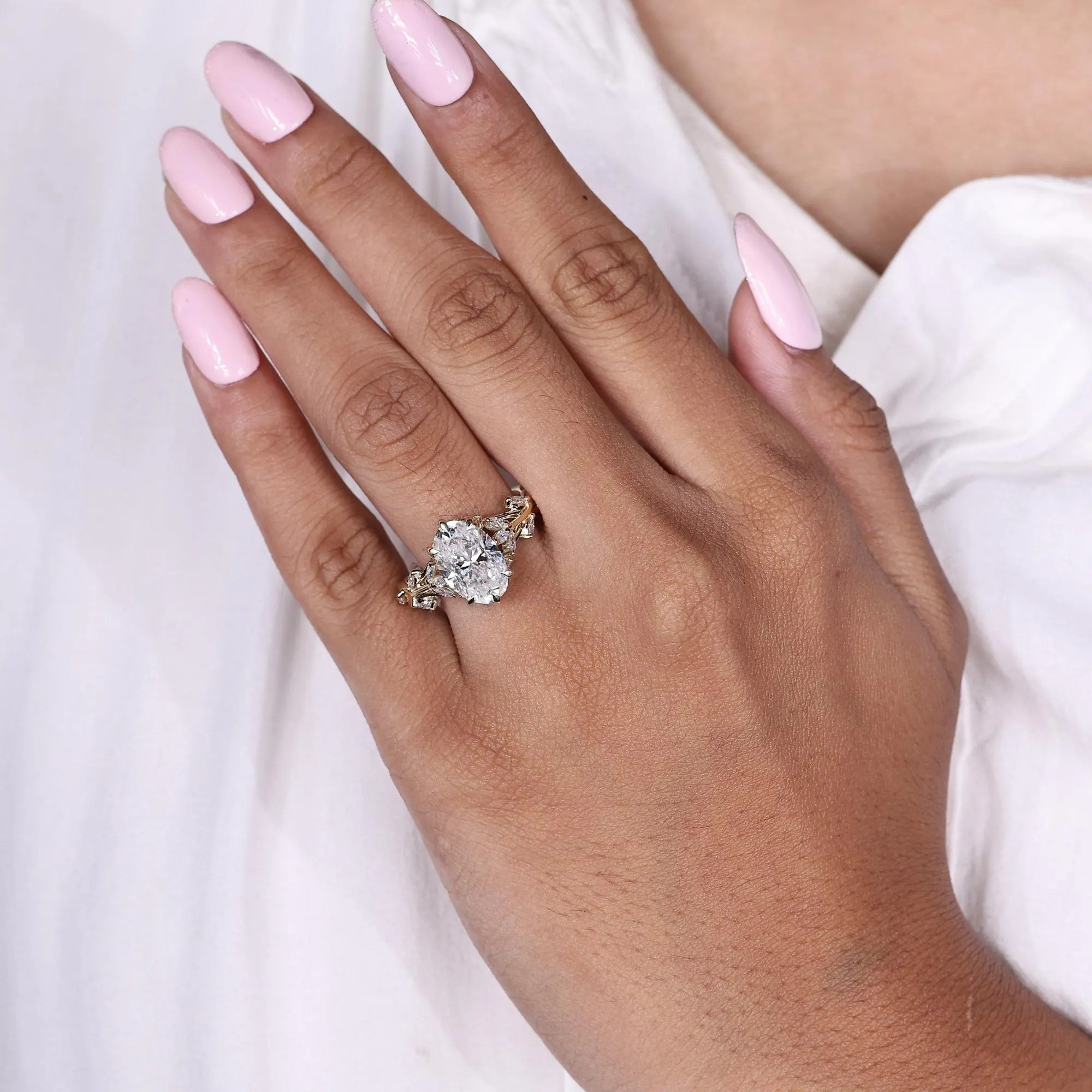 oval ring