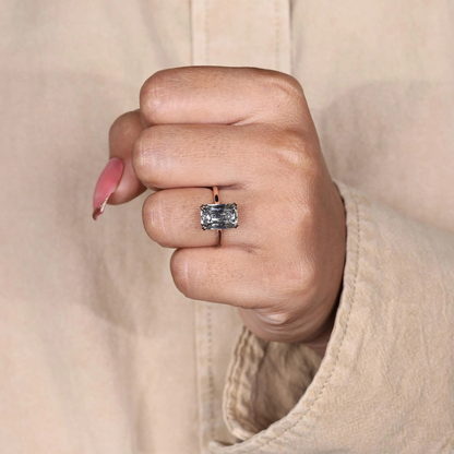 emerald ring