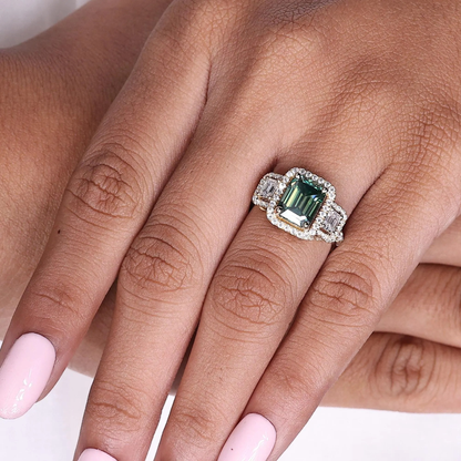 emerald ring