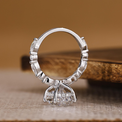oval ring