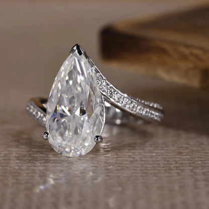 pear ring