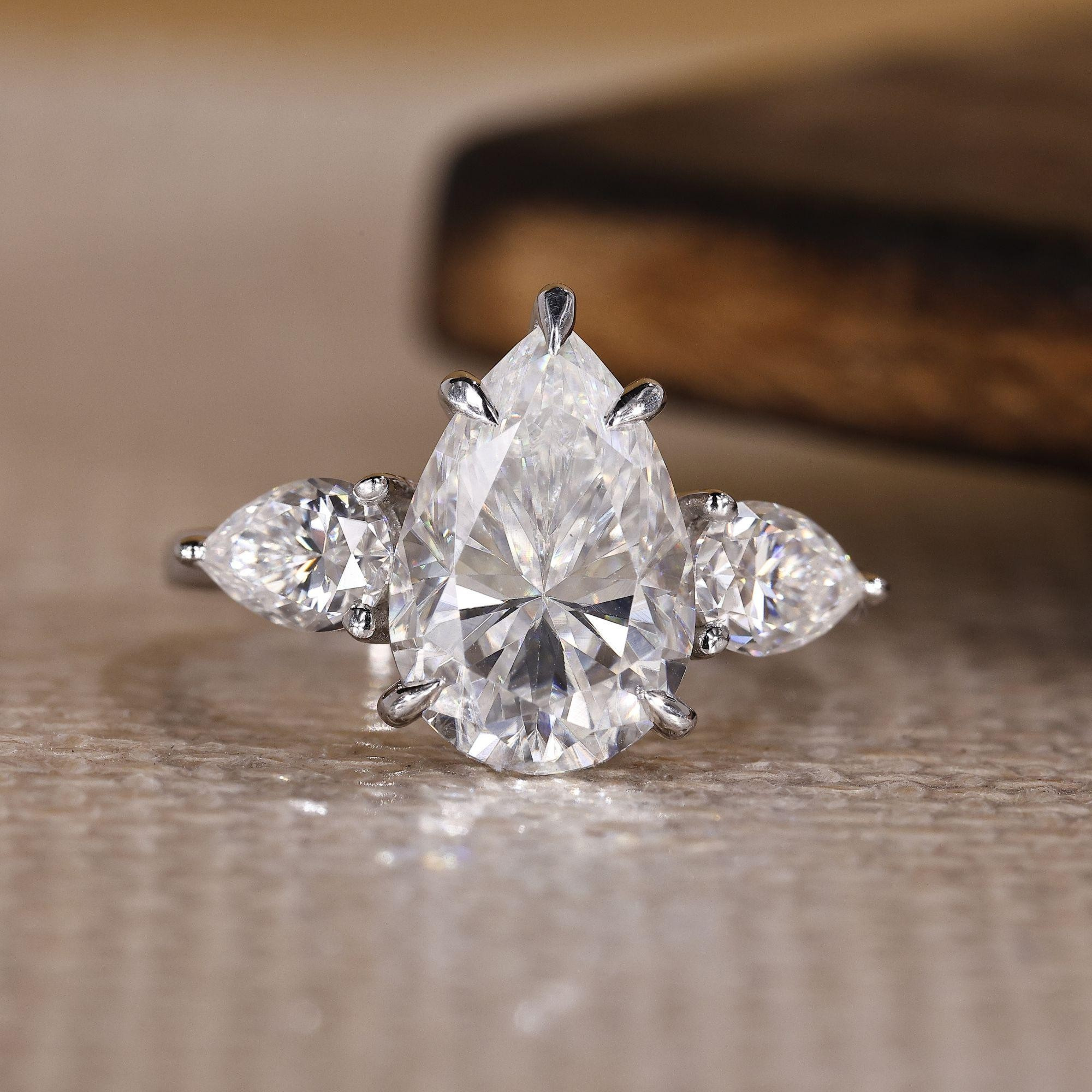 pear ring