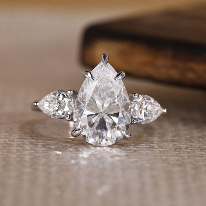 pear ring