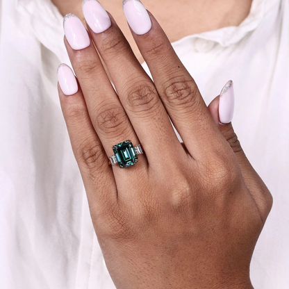 emerald ring