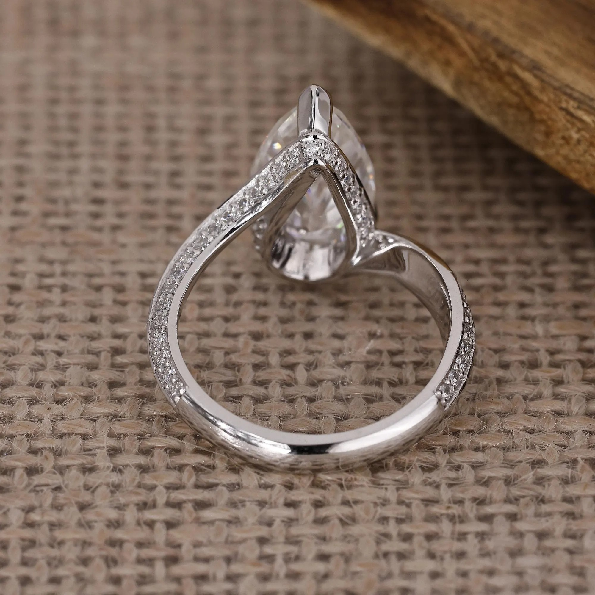 pear ring