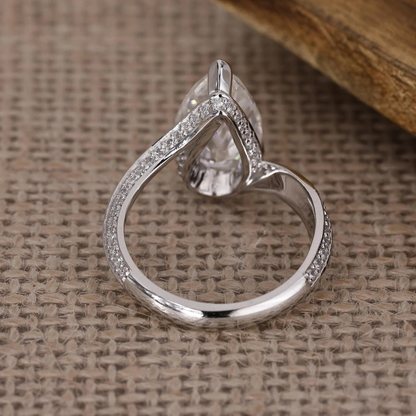 pear ring