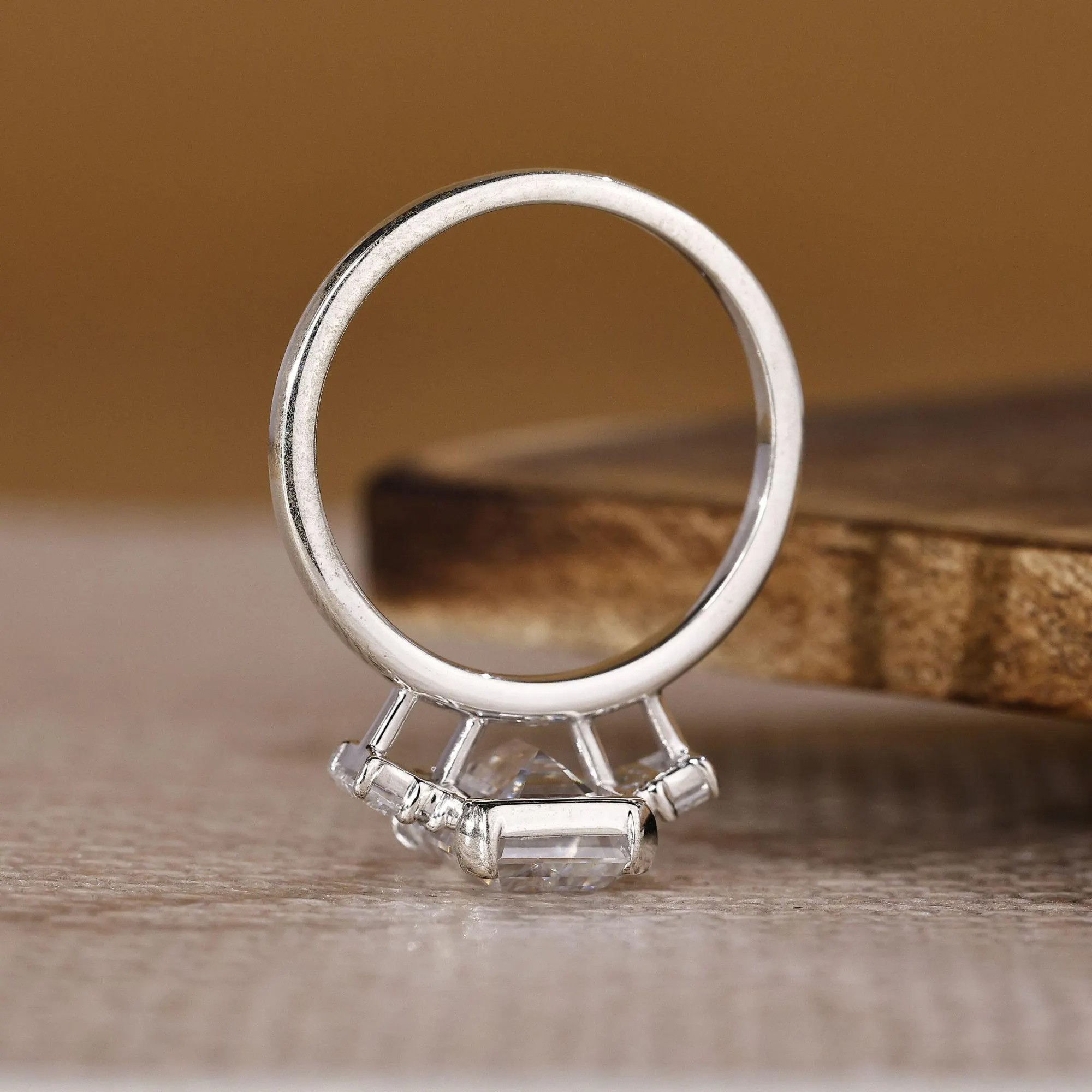 emerald ring