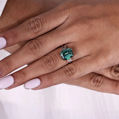 emerald ring