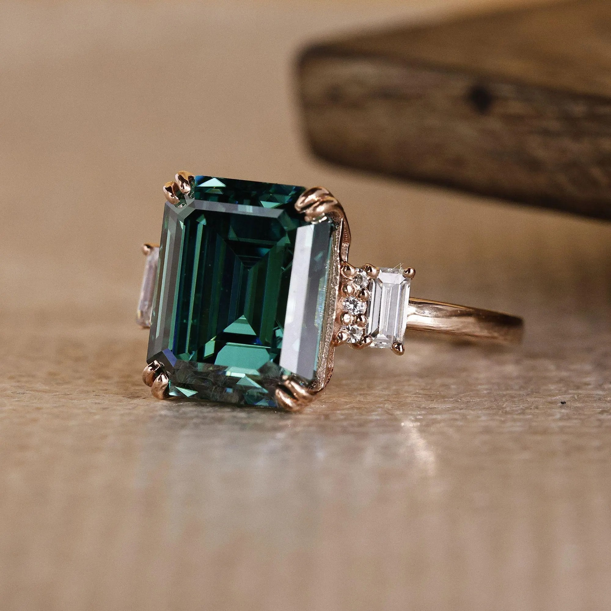 emerald ring