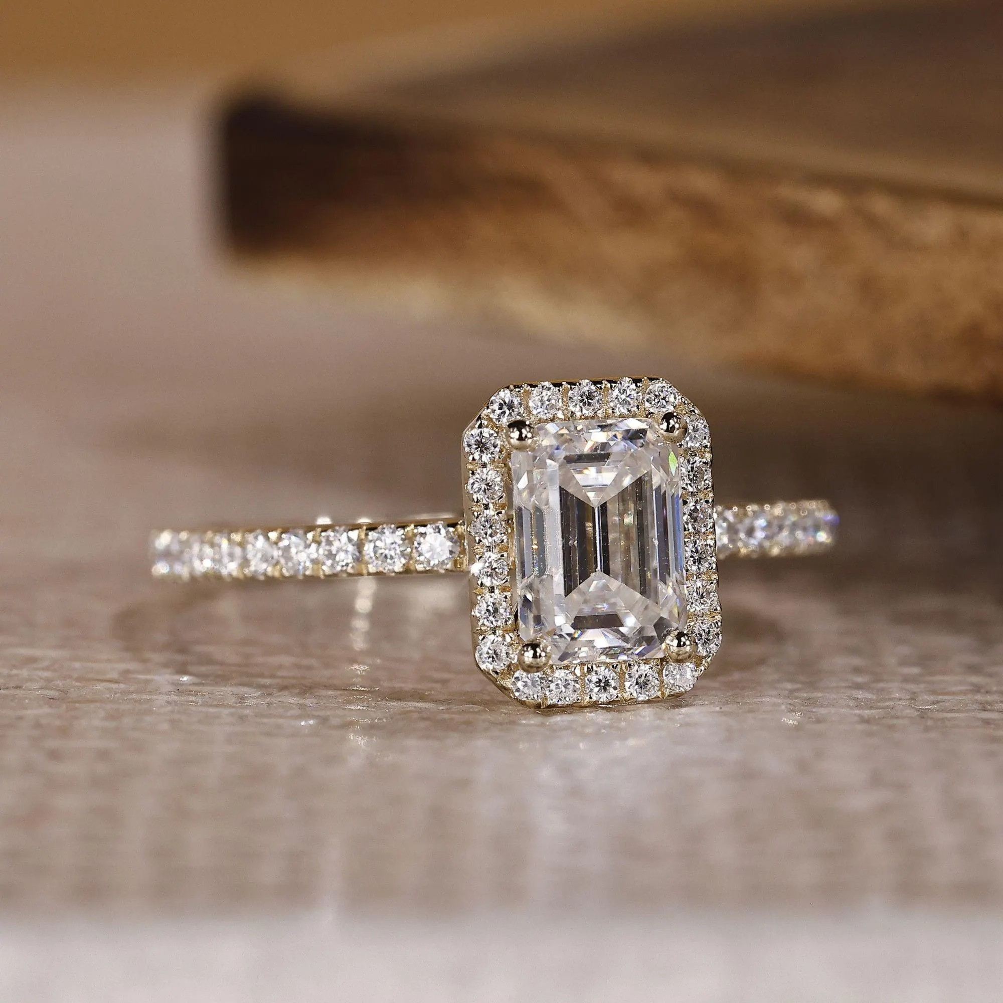 emerald ring