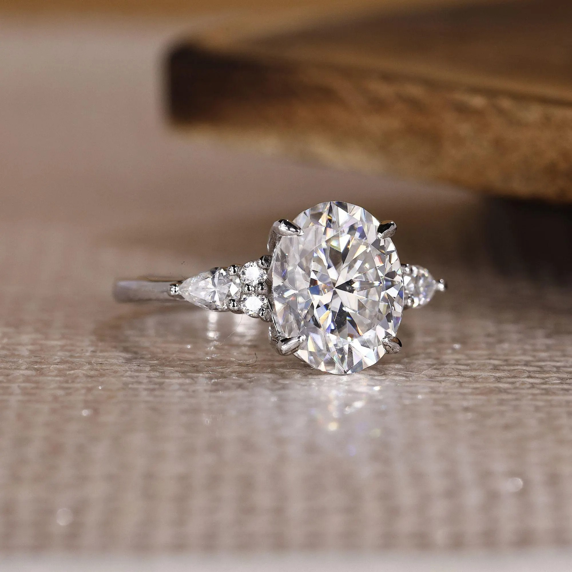 oval ring