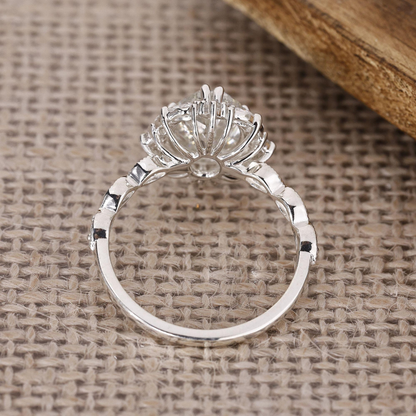 oval ring
