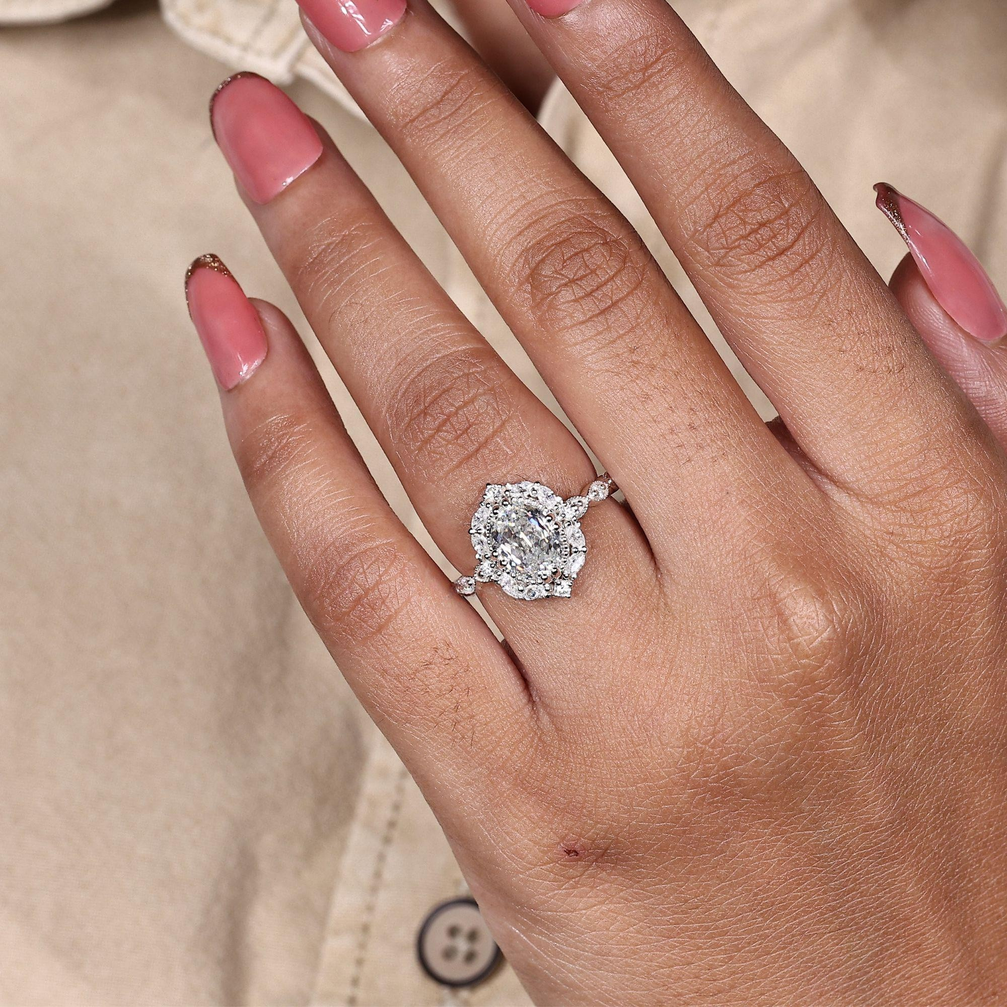 oval ring