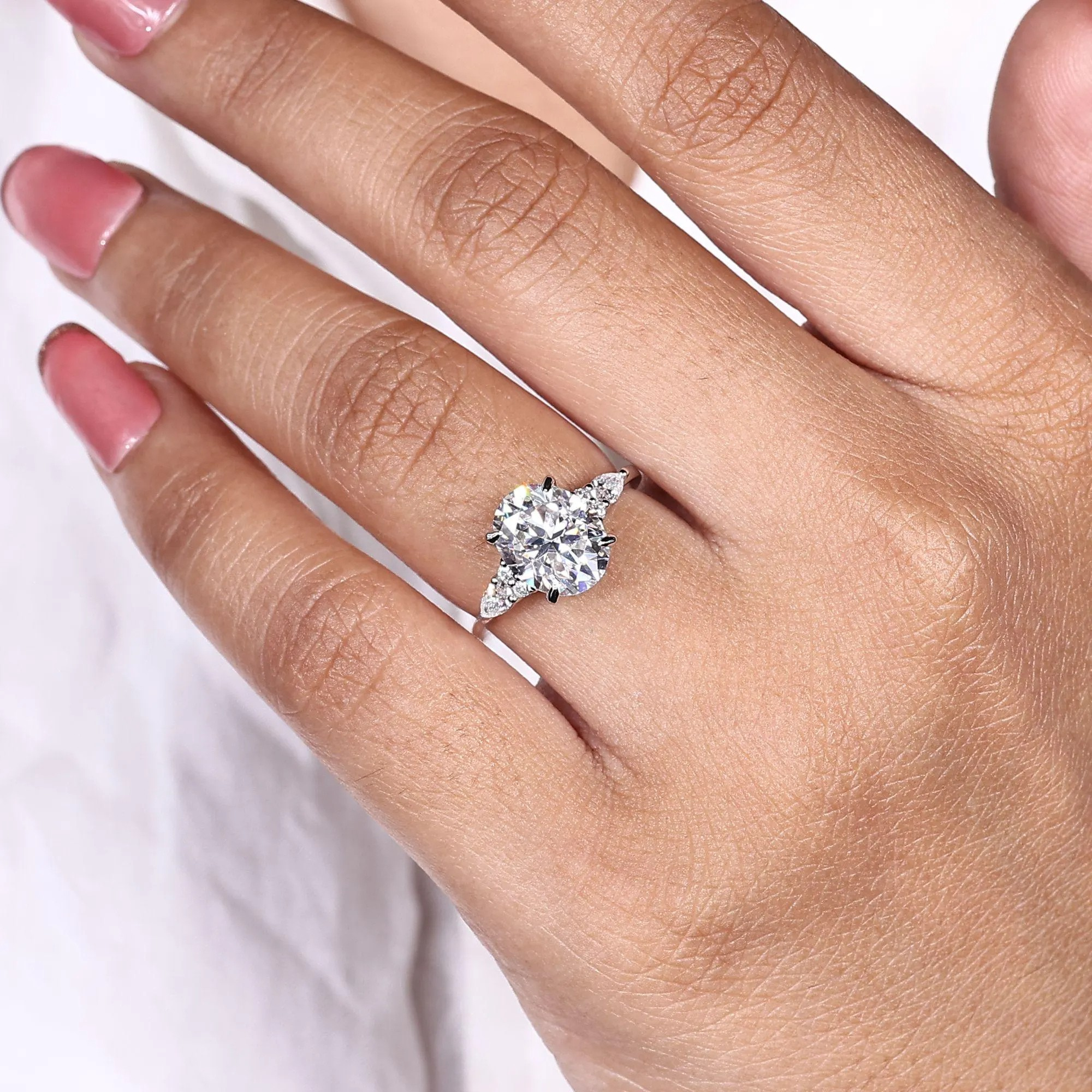 oval ring