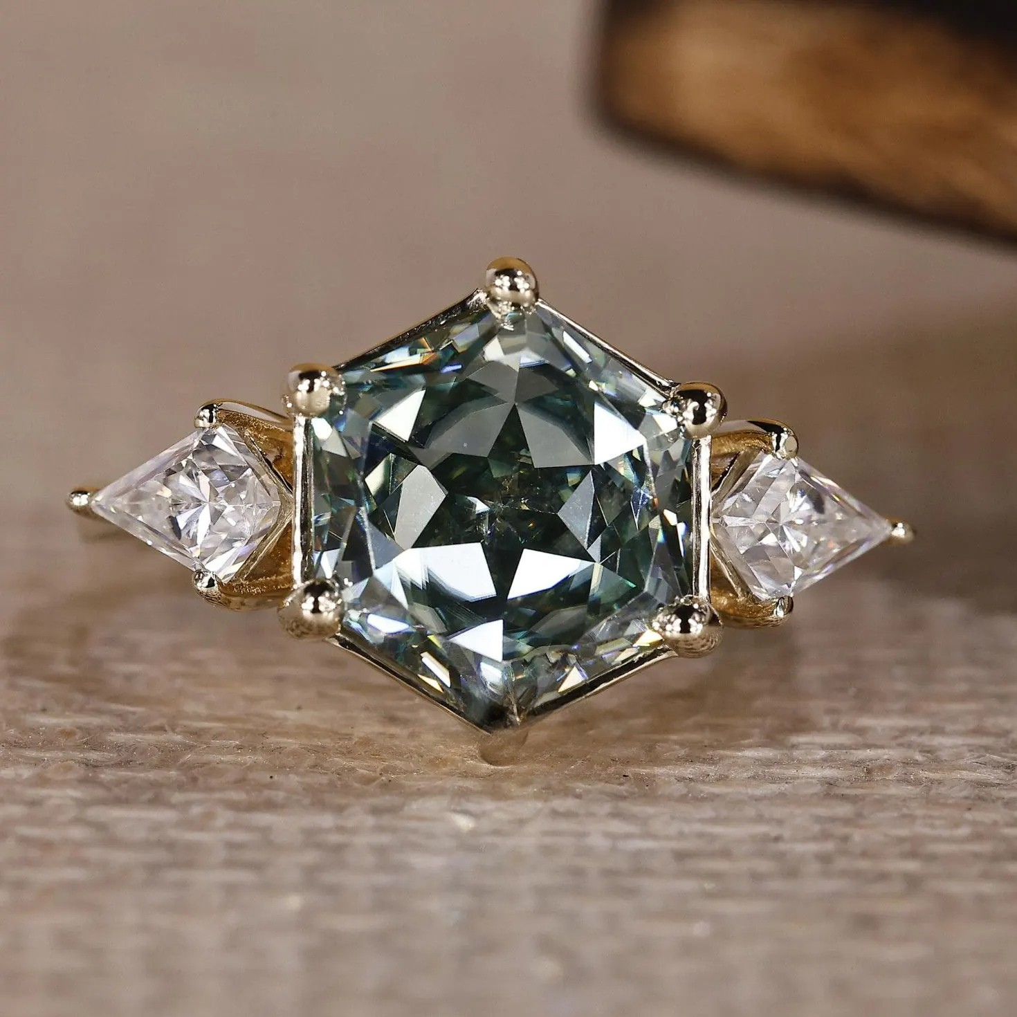 round ring