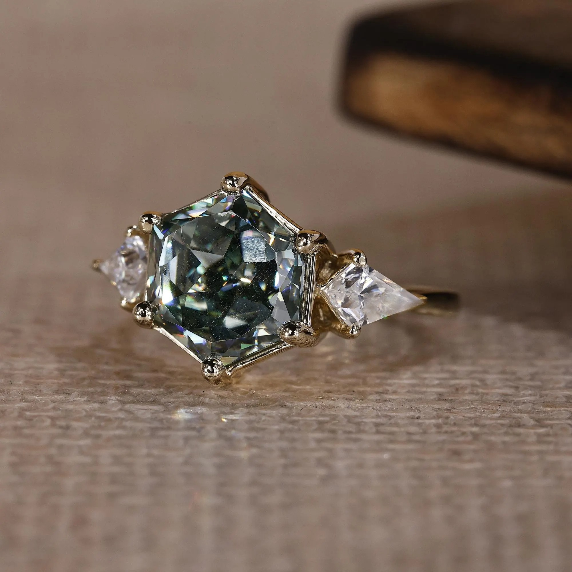 round ring