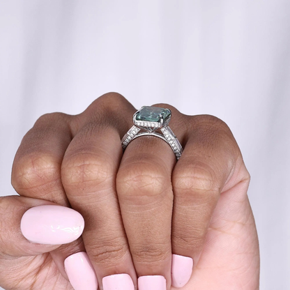 emerald ring