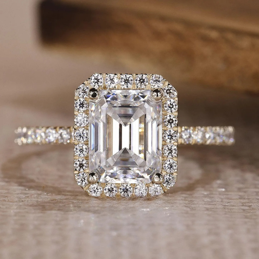 emerald ring