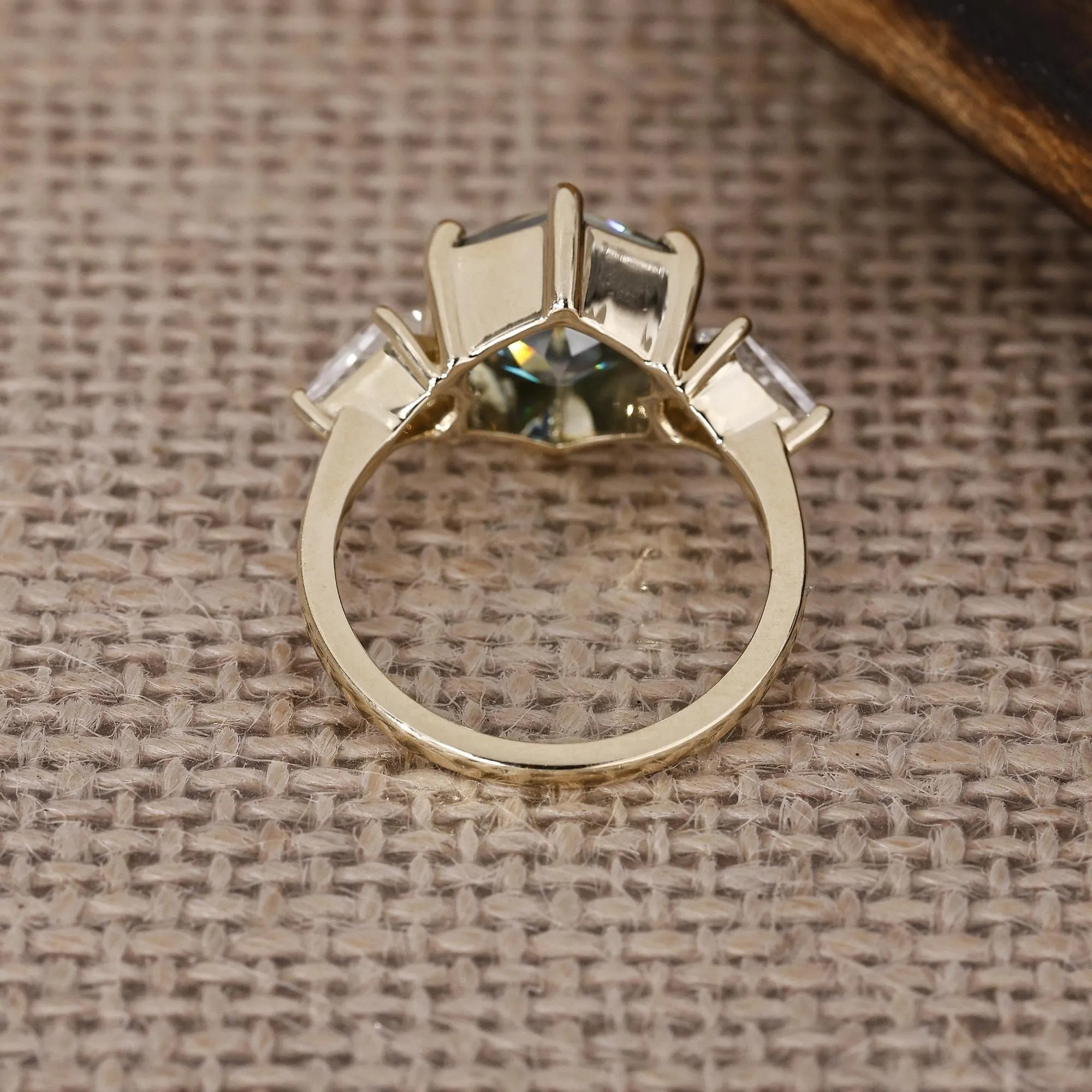 round ring