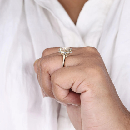 oval ring