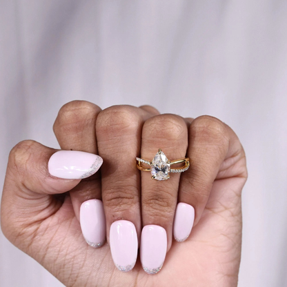pear ring