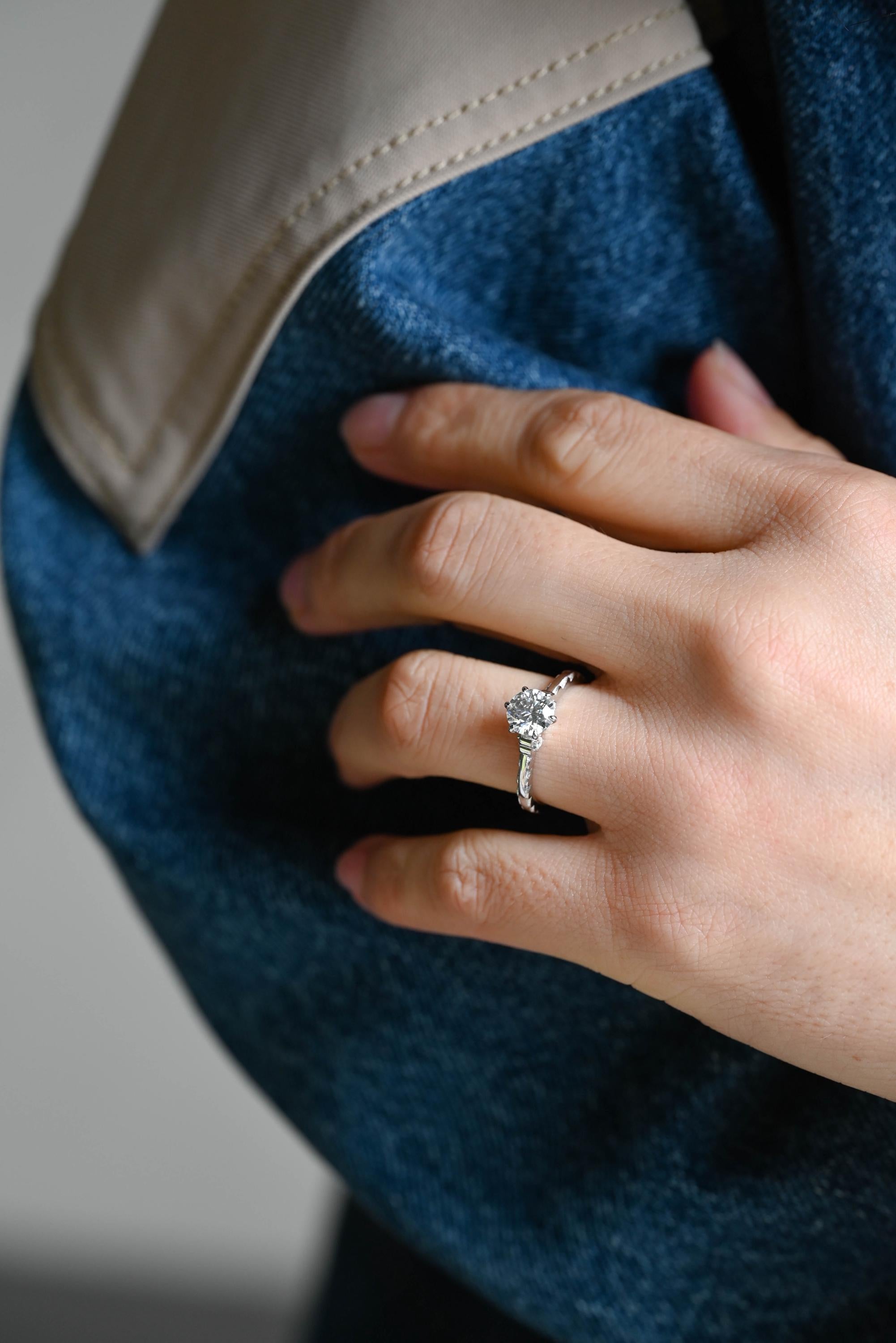 Solid Gold Round Cut Moissanite Engagement Ring, Anniversary Gift Birthday Gift for Women Wife