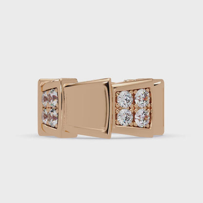 Exquisite Round-Cut VVS Moissanite Diamond Signature Ring